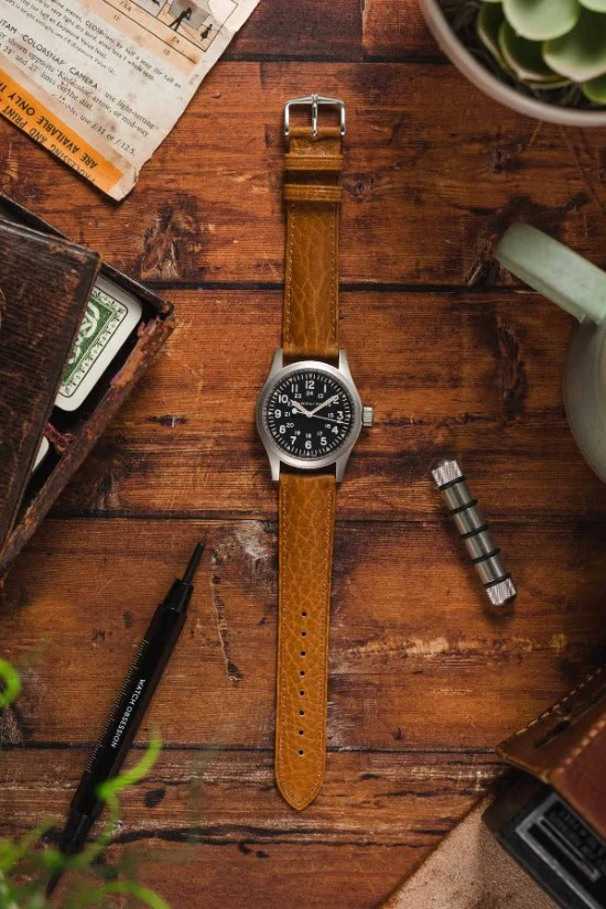 Hirsch CAMELGRAIN No Allergy Leather Watch Strap in HONEY - Image 6