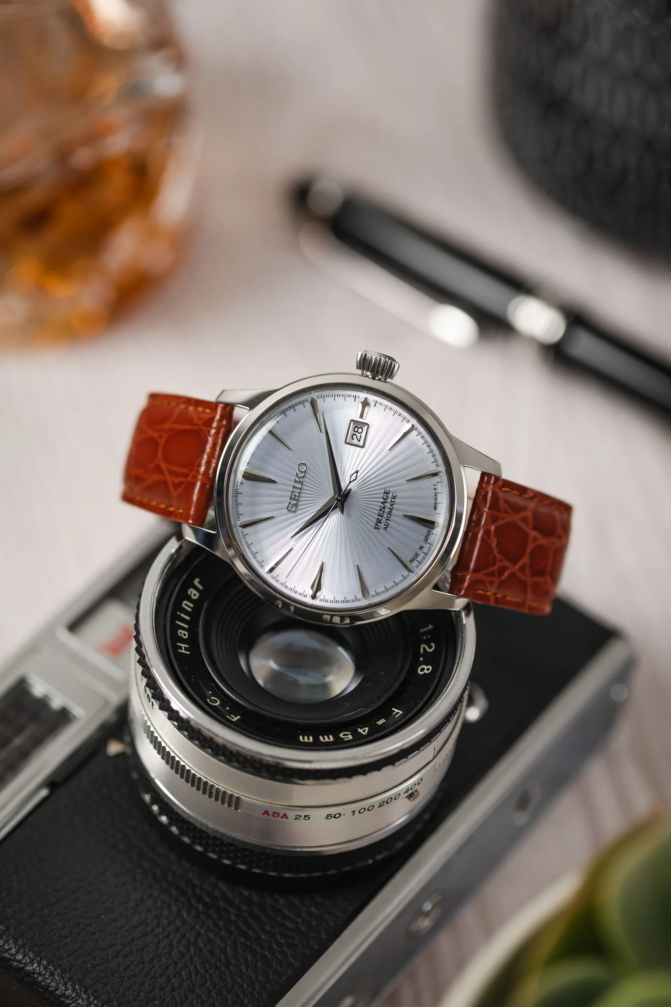 Hirsch CROCOGRAIN Crocodile Embossed Leather Watch Strap in GOLD BROWN - Image 4