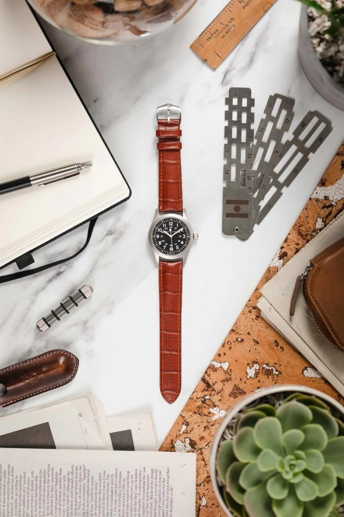 Hirsch DUKE Quick-Release Alligator Embossed Leather Watch Strap in GOLD BROWN - Image 6