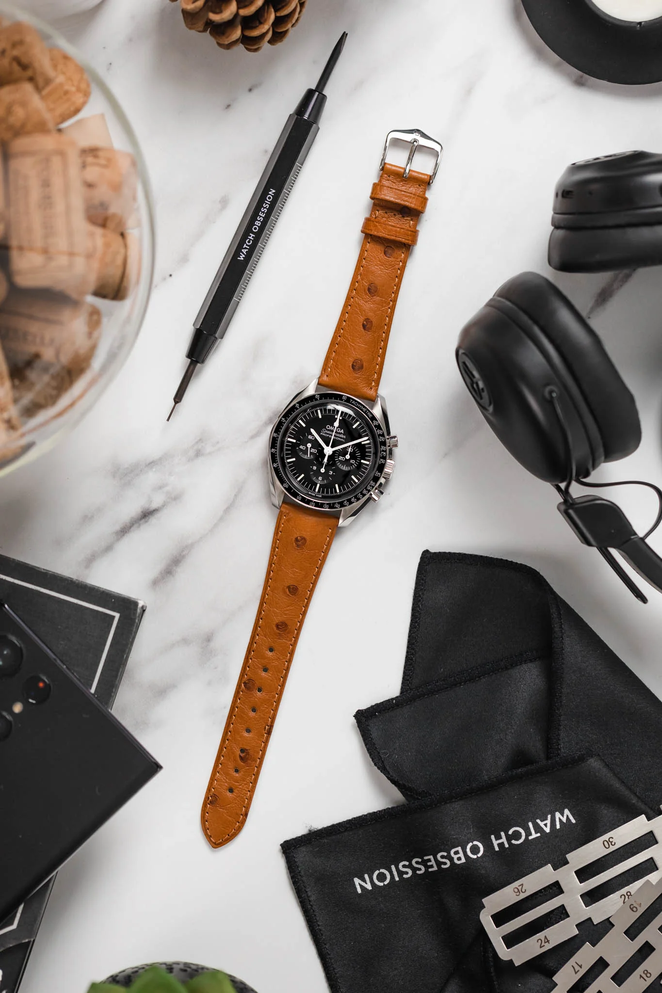 Hirsch MASSAI OSTRICH Leather Watch Strap in GOLD BROWN - Image 6