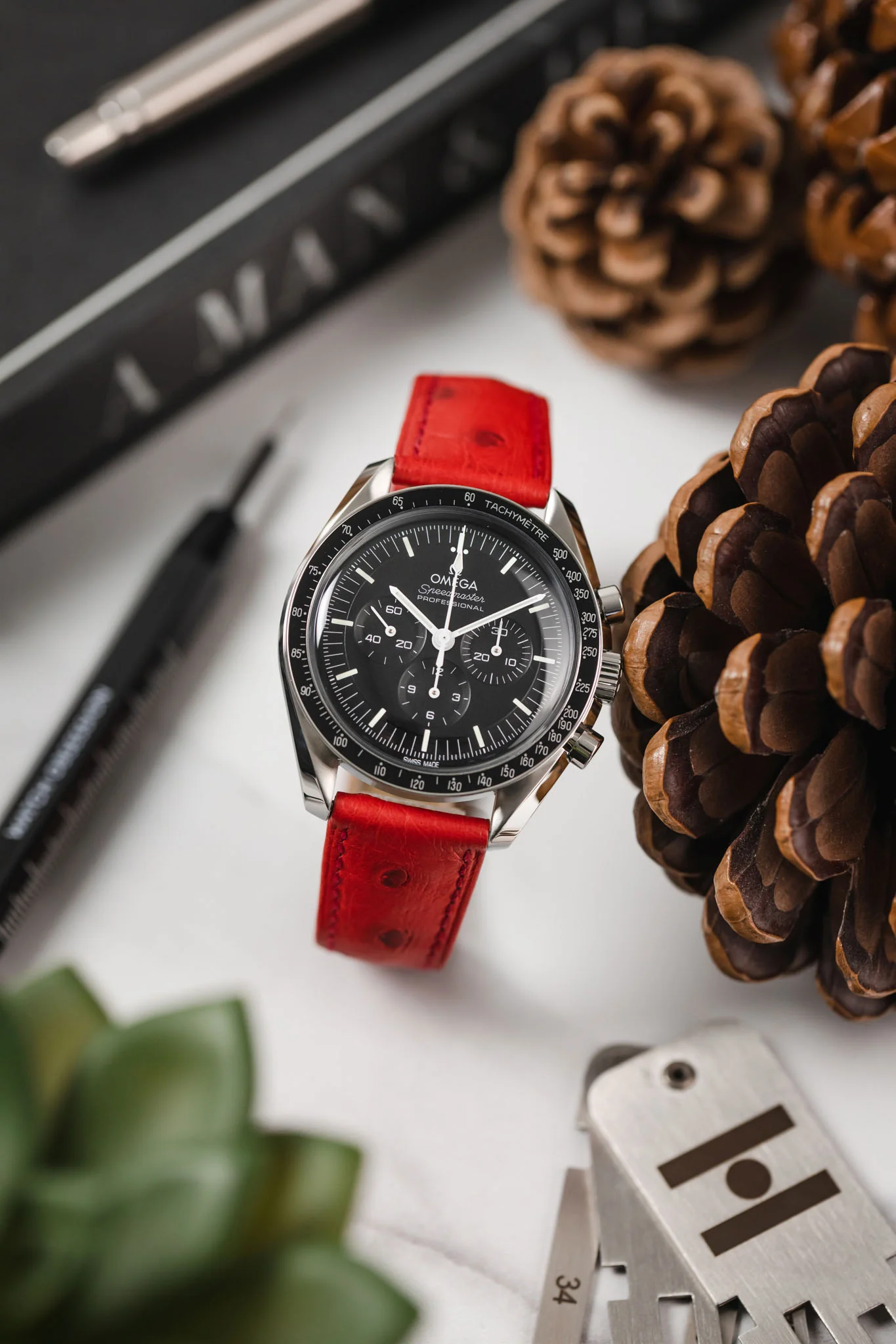 Hirsch MASSAI OSTRICH Leather Watch Strap in RED - Image 4