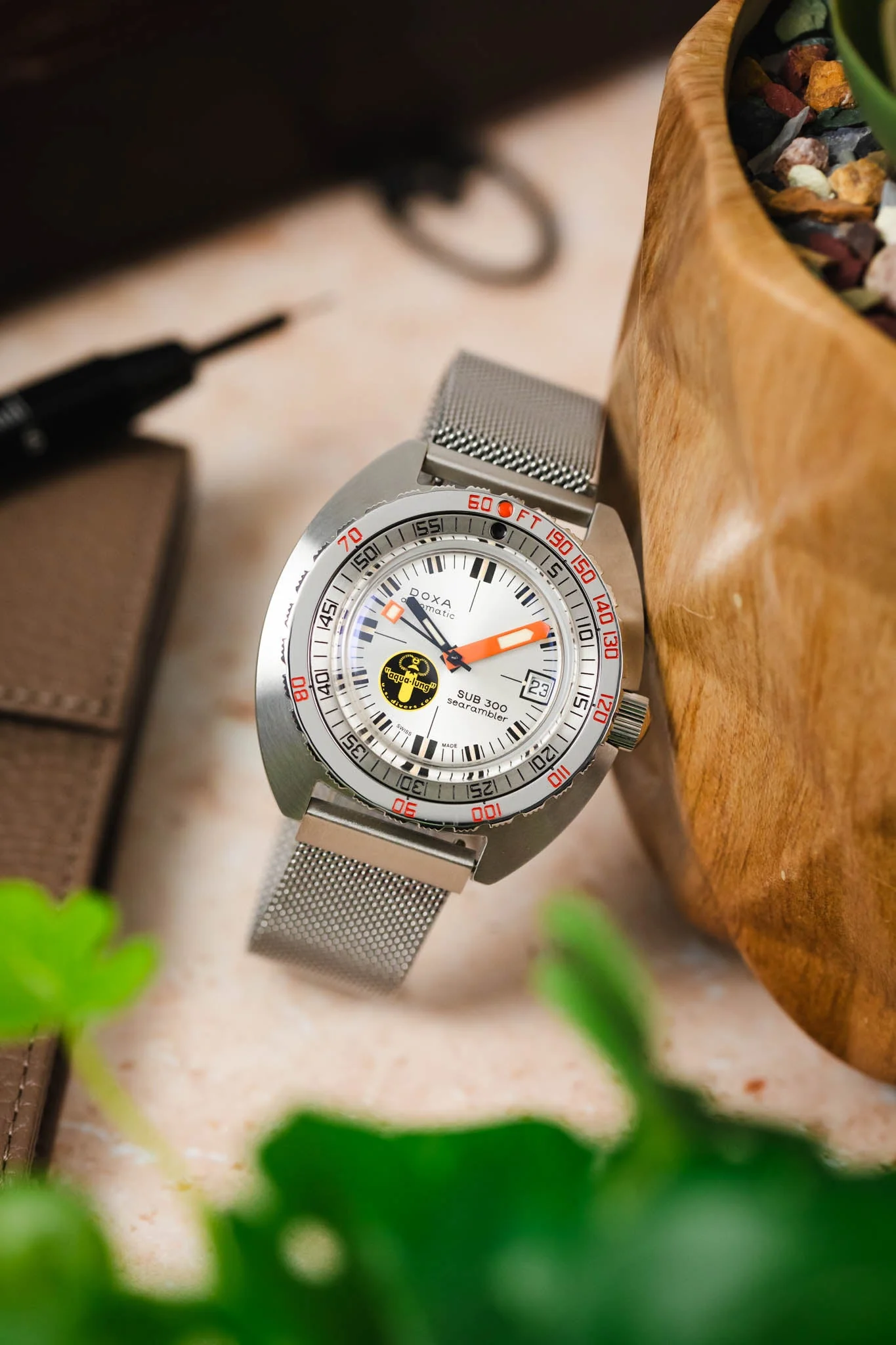 Hirsch MILANAISE Mesh Watch Band in SILVER - Image 4