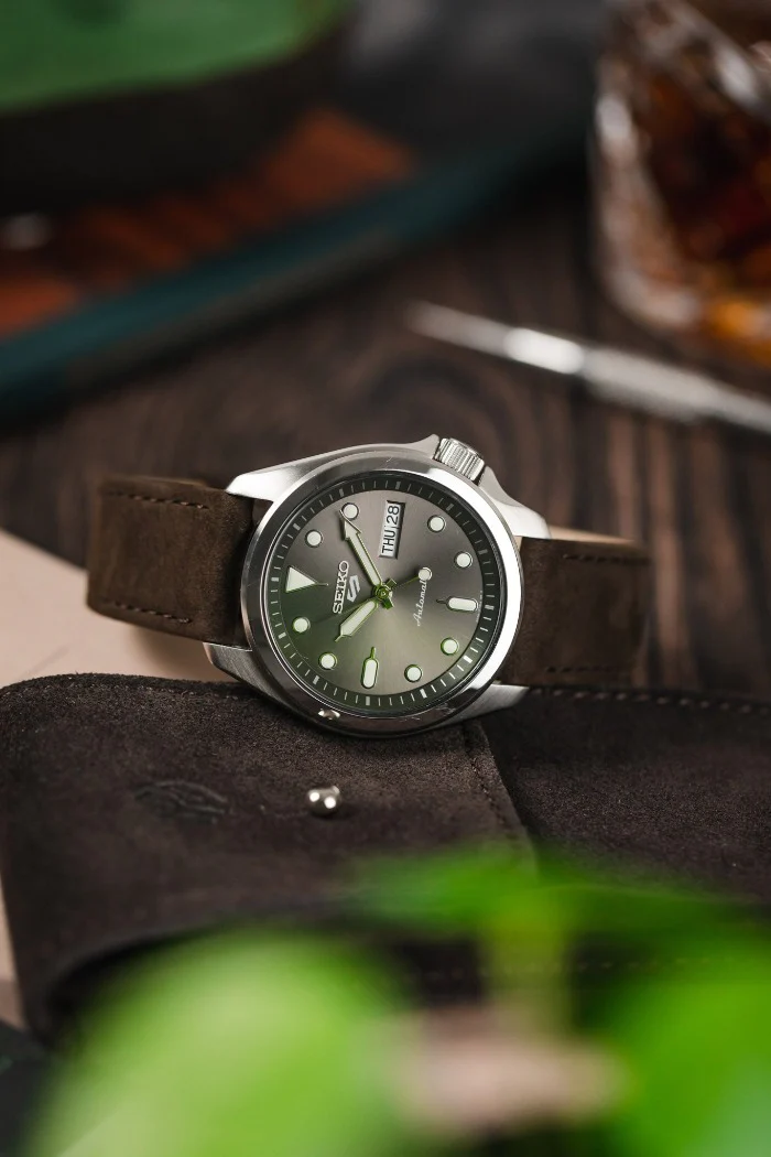 Hirsch OSIRIS Calf Leather with Nubuck Effect Watch Strap in BROWN - Image 4