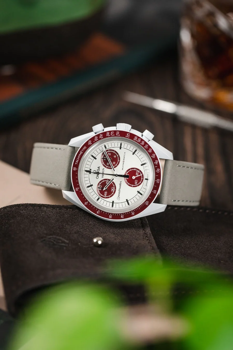 Hirsch OSIRIS Calf Leather with Nubuck Effect Watch Strap in GREY - Image 4